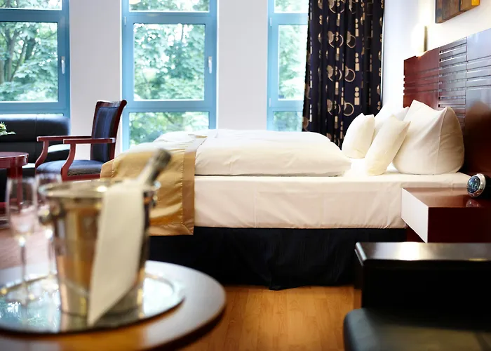 Hotel Kiel By Golden Tulip